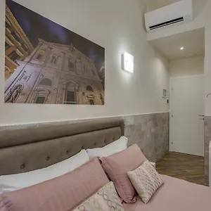 Maison d'hôtes Navona Charme, Rome