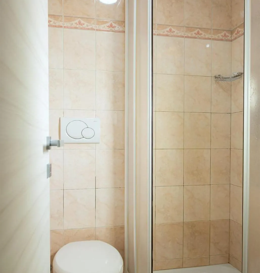 Rossana House Hotel Roma Itália
