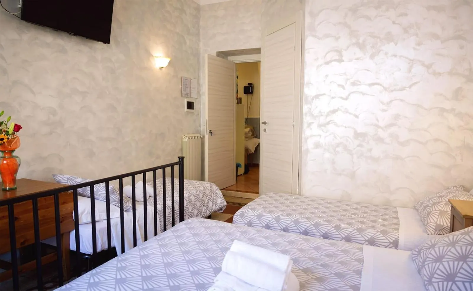 Rossana House Hotel Roma Casa de hóspedes